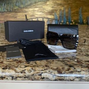 Authentic dolce & gabbana sunglasses